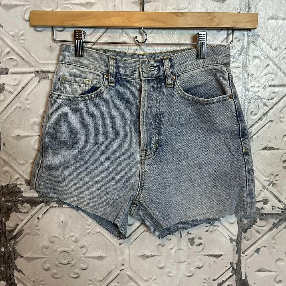 Pacsun high waisted button down cut off shorts
